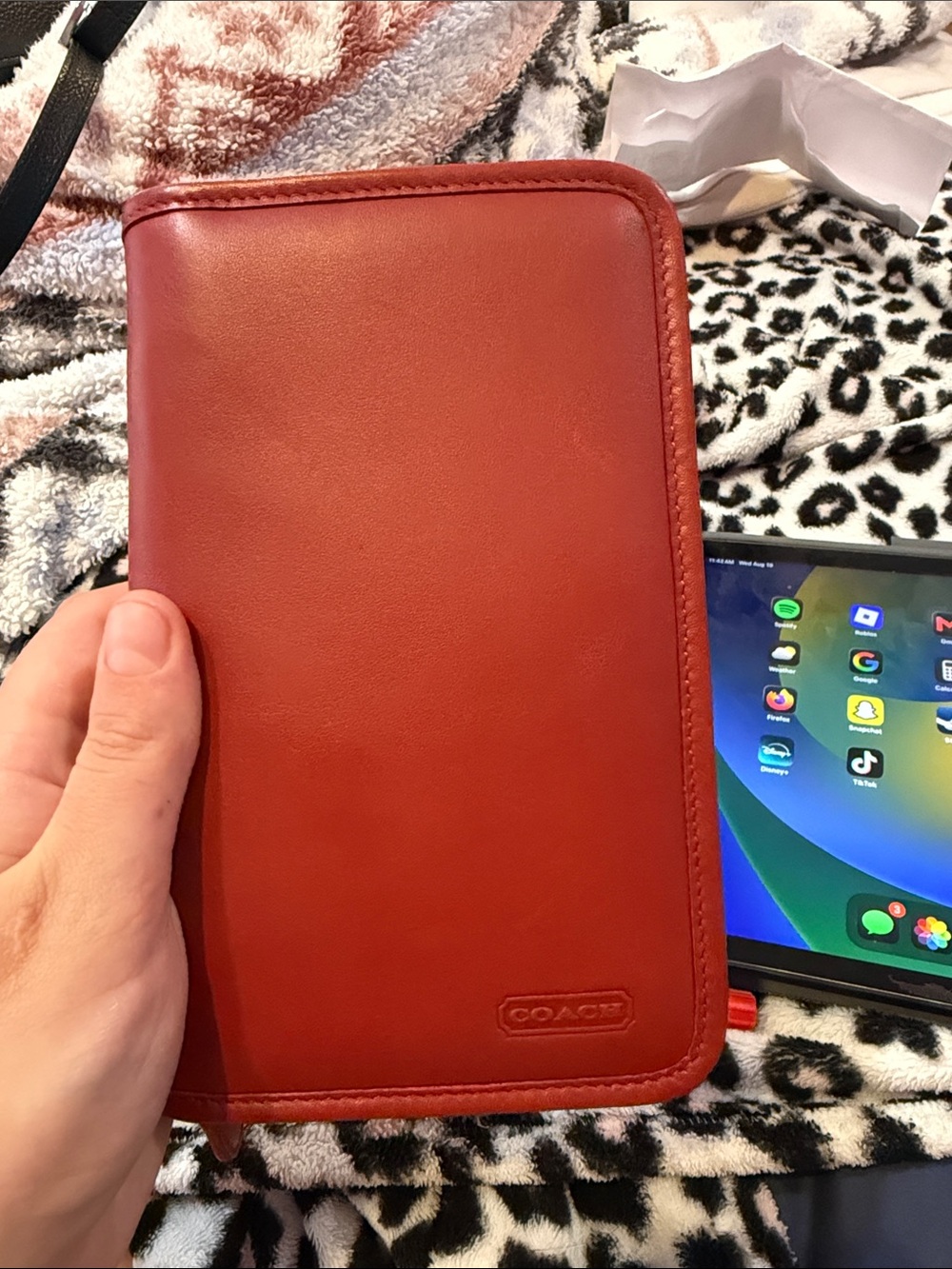 Vintage Coach Red Glove-Tanned Leather Zip Around Travel Wallet Organizer